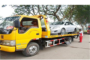 西乡塘附近24小时汽车拖车服务热线